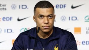Mbappé Aims for Olympics Amid Real Madrid Negotiations