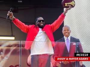 Diddy Returns New York's Key to the City Upon Request
