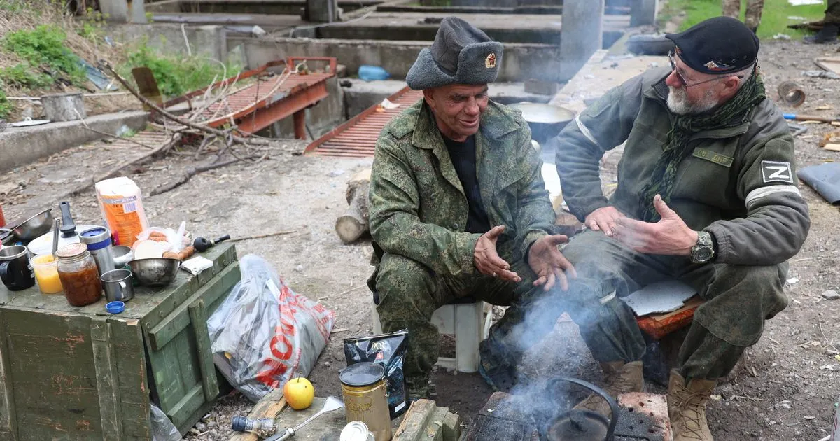 Russian Soldiers Die and Dozens Hospitalized After Consuming Poisoned Watermelons from Ukrainian Fighters