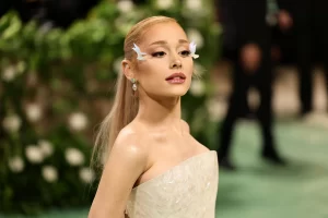 Ariana Grande Shares How 'Time and Therapy' Helped Her Reconnect with Old Music