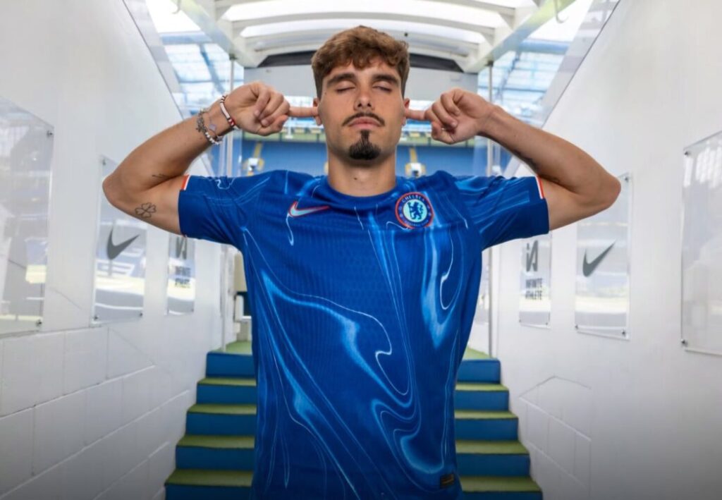 Pedro Neto gets a new jersey number at Chelsea