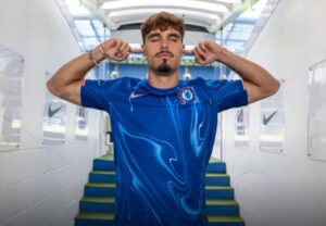 Pedro Neto gets a new jersey number at Chelsea