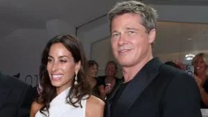 Actor Brad Pitt, 60, goes public with girlfriend Ines de Ramon, 34, at the 81st Venice Film Festival premiere of Wolfs (photos)