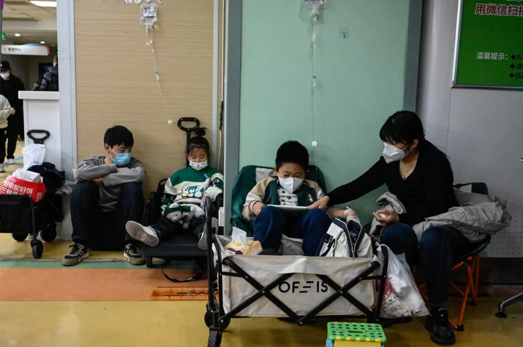 Mystery disease outbreak leaves hospitals overwhelmed in China