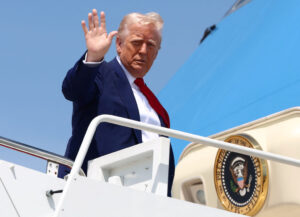 US Supreme Court allows Trump to revoke legal status for 500,000 migrants