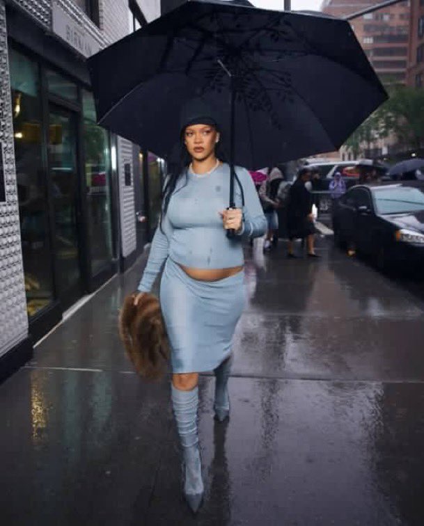 Rihanna debuts baby bump at Met Gala; expecting 3rd child with A$AP Rocky