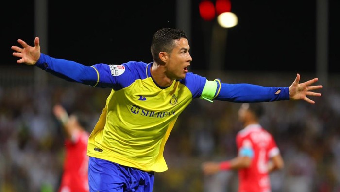 Clubs in the Race to Sign Cristiano Ronaldo Before the Club World Cup