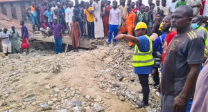 One dead and three injured in building collapse in Lagos