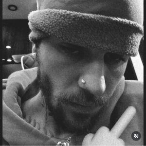 Justin Bieber warns he's not to be f**ked with as he shares chats with a former friend he's blocked