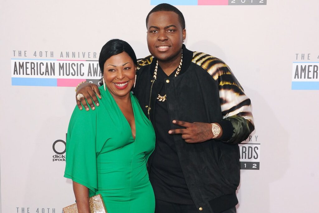 Singer Sean Kingston's mother sentenced to 5 years in prison in $1 million fraud case