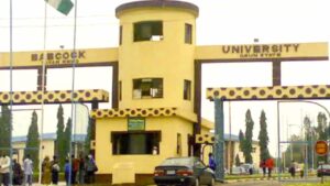 200-level Babcock University student reportedly commits su!cide in Ogun