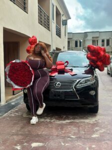 God did his thing - Popular Nigerian p0rn star and dominatrix Mary Godwin Akpan a.k.a Kinkchic says as she shows off her new whip