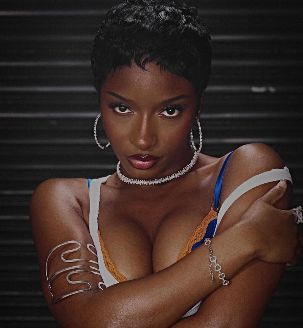 Ayra Starr shines at Coldplay’s Miami concert with a surprise moment