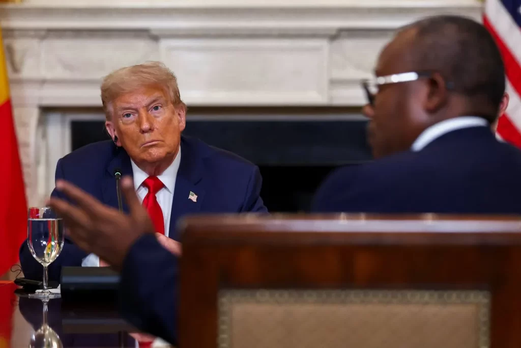 You speak English so well, where did you learn it - Trump asks Liberian president (video)