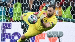 Chelsea or Manchester United? What is next for Gianluigi Donnarumma?