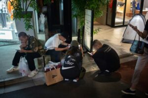 Japan City considers proposing ordinance to limit smartphone use to two hours daily