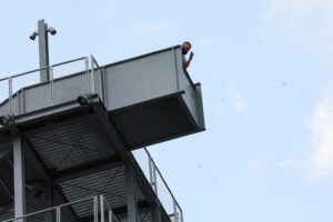 Museum visitor commits su!cide by jumping to his de@th