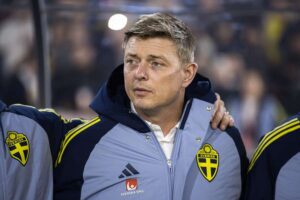 Sweden sack coach Tomasson after World Cup qualifying defeats
