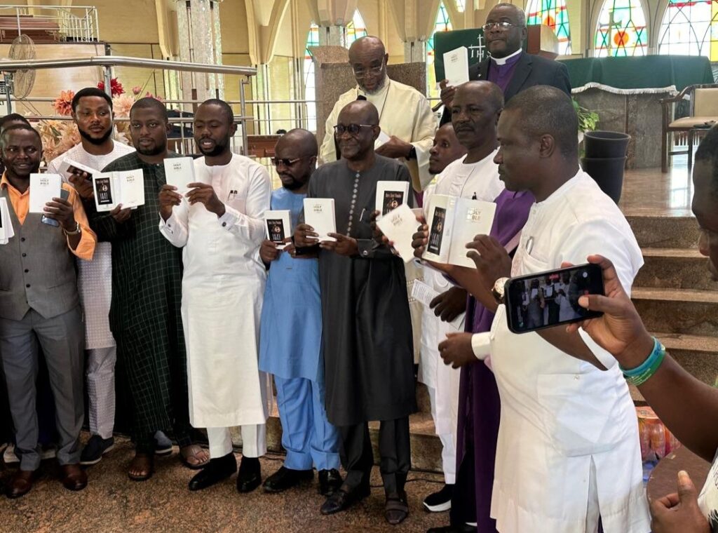 Reactions as one million bibles are to be distributed nationwide in honour of Seyi Tinubu
