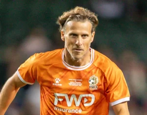 Ex-Man Utd Star Diego Forlan rushed to hospital after suffering three broken ribs