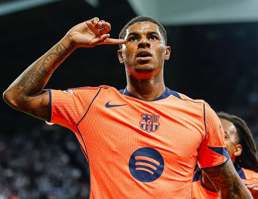 Marcus Rashford suffers injury ahead of Barcelona crucial clash