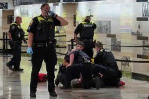Five people injured in st@bbing at New York City's Penn Station