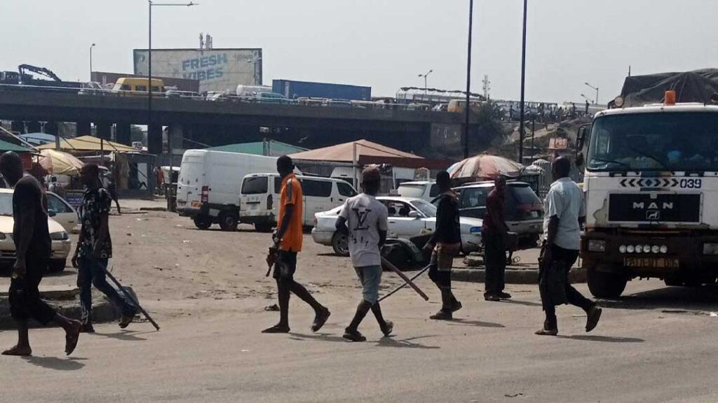 Lagos government warns celebrities against patronising ‘agberos’