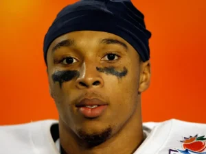 NFL star Stedman Bailey officially charged for allegedly having s3x at Florida arcade